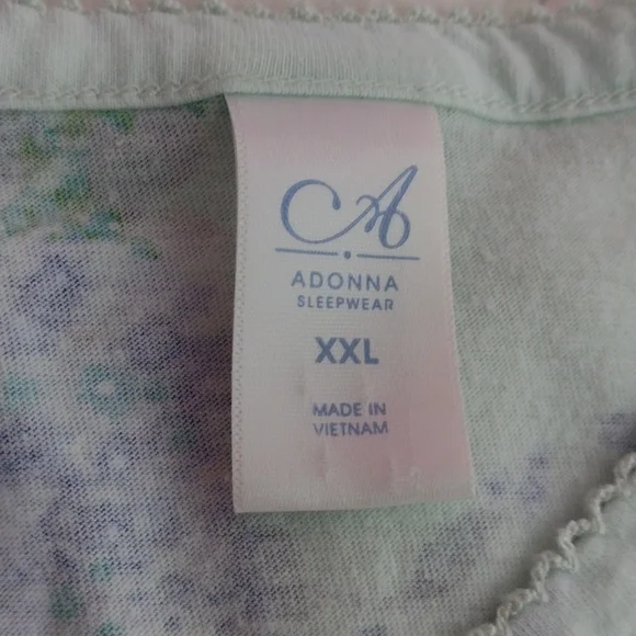 Floral Adonna cutoff pajamas, sz XXL - Picture 6 of 15